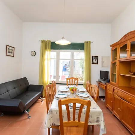 Ponent By Interhome Llanca